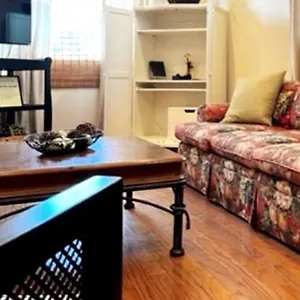  Holiday home House Close To Downtown, Airport, Raymond Stadium, And Many Places